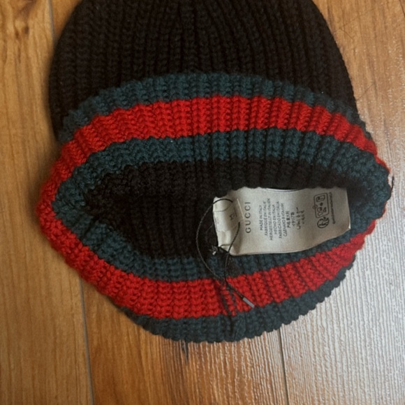 Men’s Gucci Hat - Picture 2 of 2
